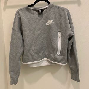 Nike Sweatshirt in size M